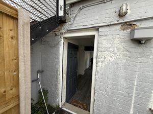 Photo 8- click for photo gallery